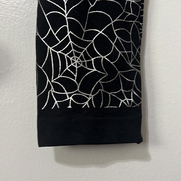 Halloween Black Leggings with Metallic Silver Spider Web Pattern size XL - Picture 4 of 5